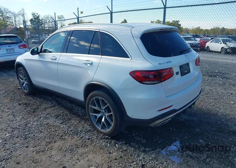 2021 Mercedes-Benz Glc 300 4Matic Suv z USA, uszkodzony, nr VIN W1N0G8EB0MF899104